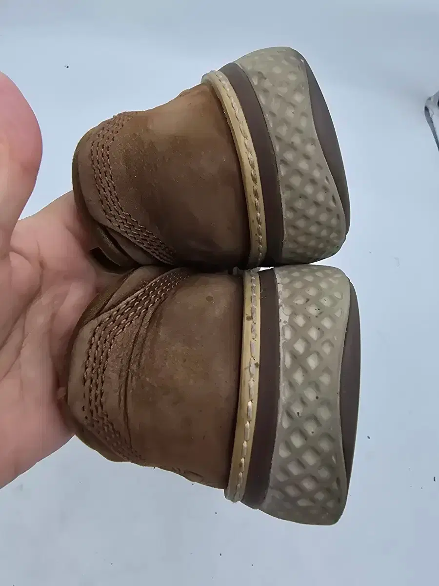 thumbnail-5